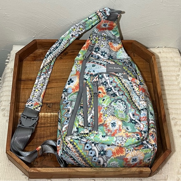 Vera Bradley Citrus Paisley Women's 19” Sling Backpack Water Repellent Bag - Picture 4 of 8